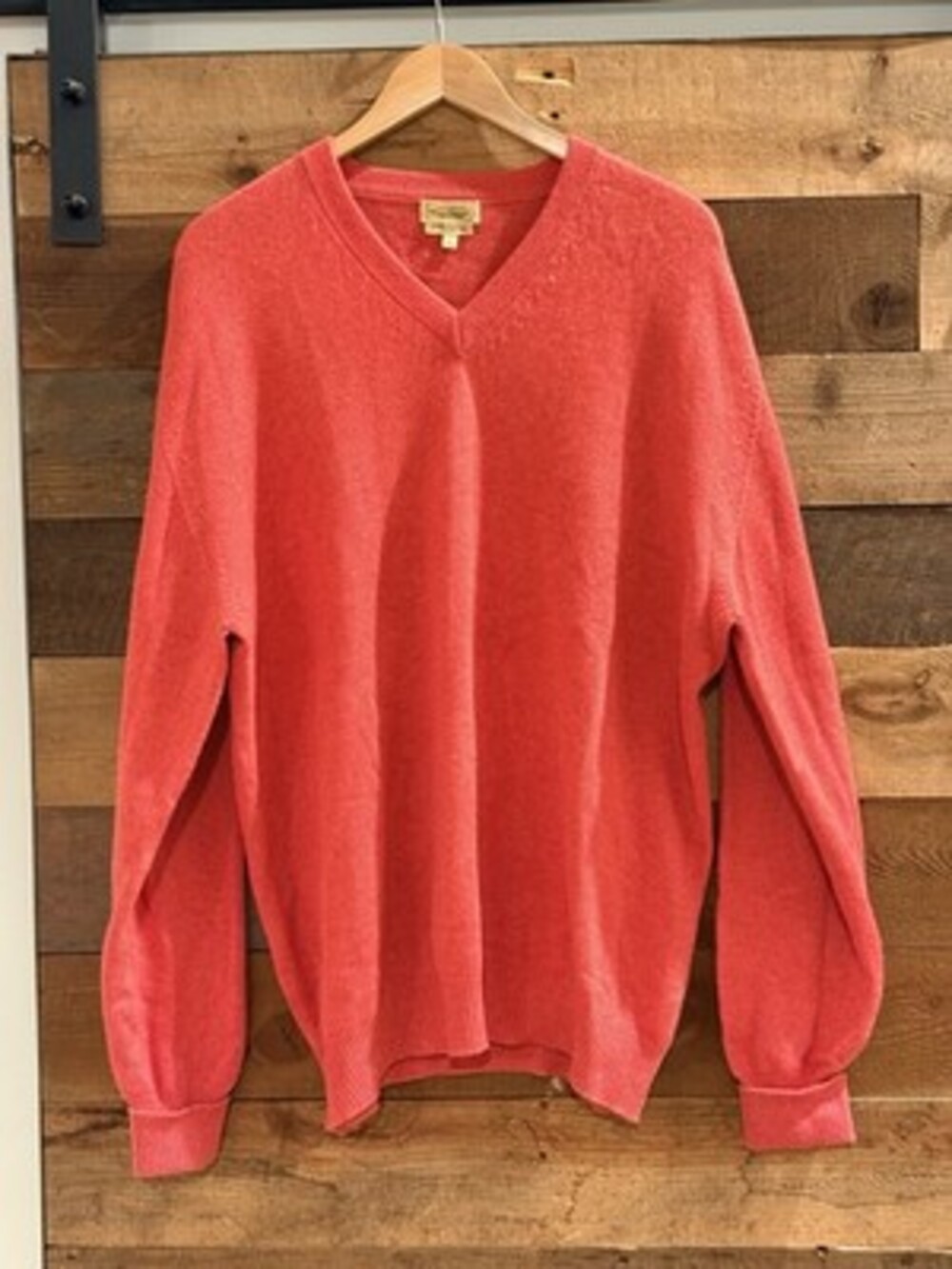 Paul Stuart Men's XL Cashmere V-Neck Sweater Red  0536
